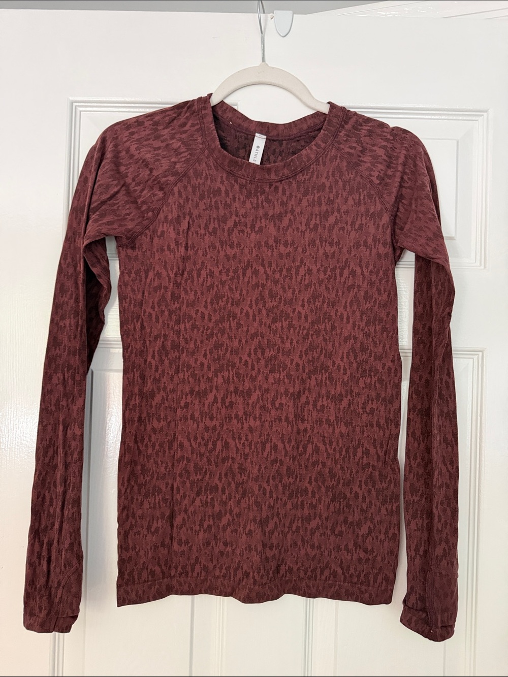 Athleta Momentum Long Sleeve